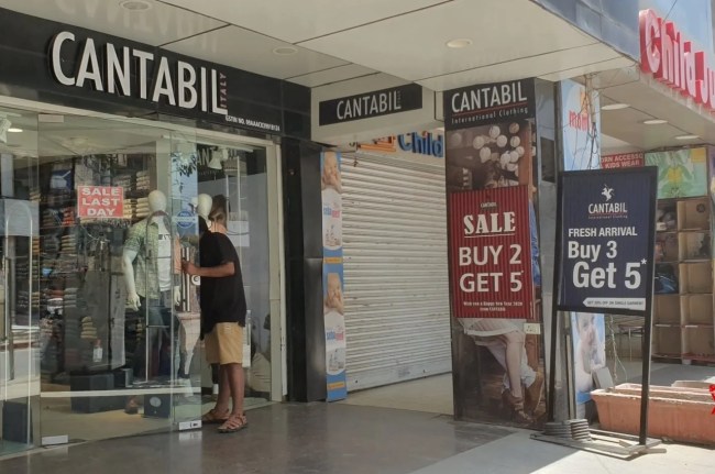 Noida, Connaught Place, Noida News, Noida Sector 18 Market