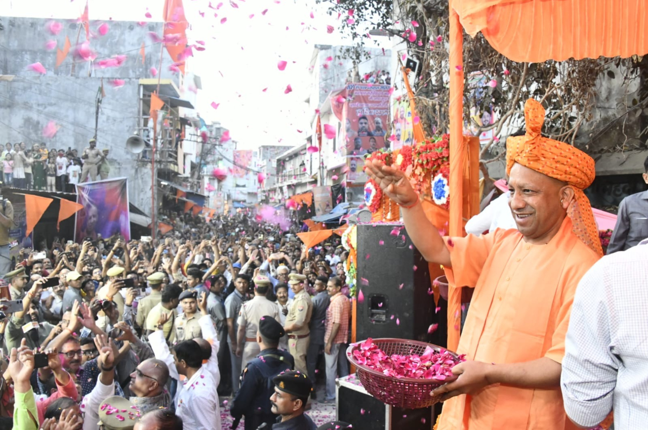 Yogi Adityanath, Uttar Pradesh News, Holi, Holika Dahan, Gorakhpur News