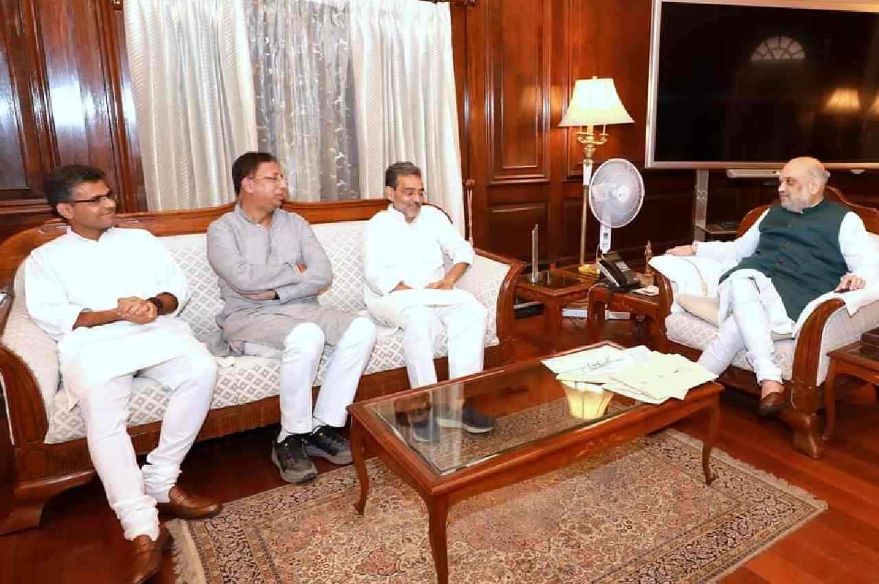 Bihar Politics: बिहार की राजनीति में बदलाव के संकेत! मांझी के बाद अब कुशवाहा ने की अमित शाह से मुलाकात