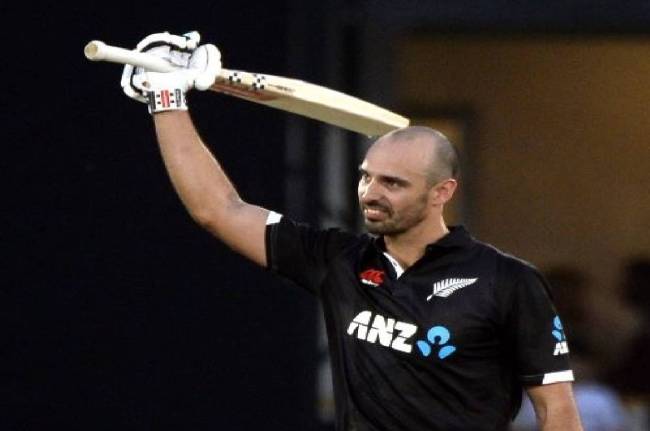 Daryl Mitchell hit back to back centuries Daryl Mitchell hit back to back centuries