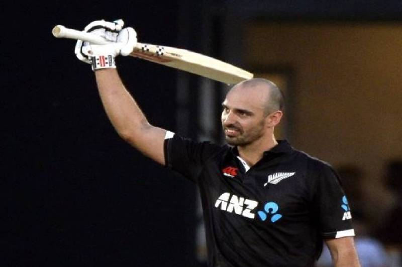 Daryl Mitchell hit back to back centuries