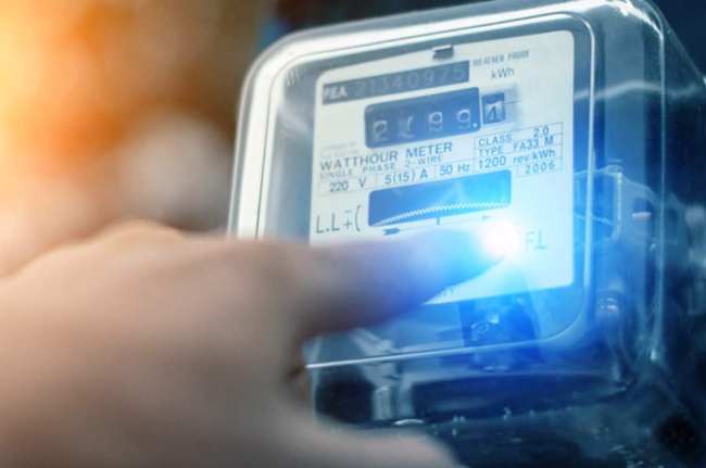 Electricity Bill Saving Tips Air Conditioner, Solar panel, tech tips, Tech tips and tricks, tips and tricks, ac saving tips, Air Conditioner, ac tips,