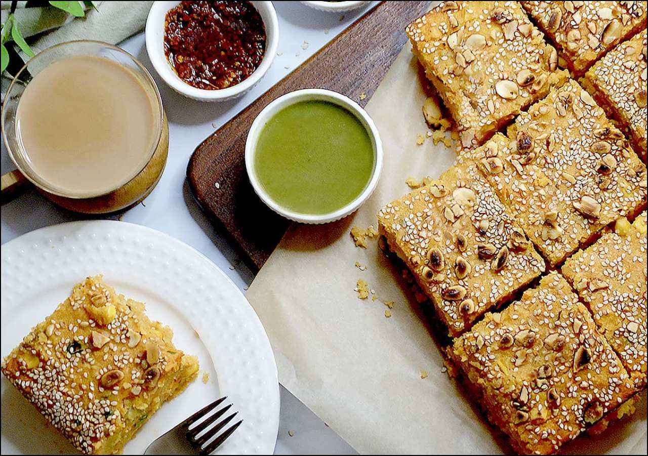 Handvo Recipe: नाश्ते में ट्राई कर सकते हैं ये गुजराती हेल्दी डिश, जानें रेसिपी