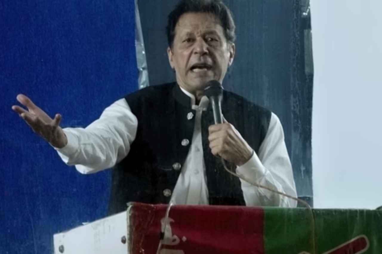 पाकिस्तान चाहता था भारत जैसा सस्ता रूसी कच्चा तेल, लेकिन...,वीडियो संदेश में इमरान खान का खुलासा