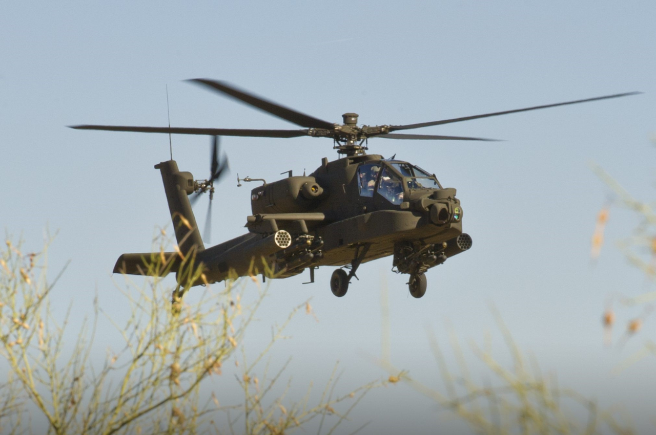 जापान मिलिट्री का Black Hawk हेलिकॉप्टर लापता, सवार थे 10 क्रू मेंबर, PM किशिदा बोले- सर्च ऑपरेशन जारी