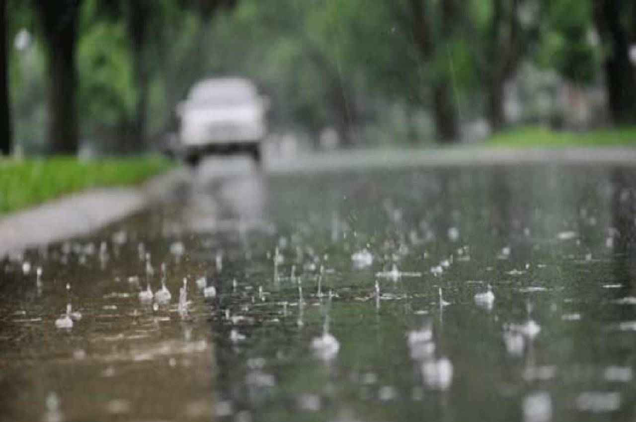 MP Weather Update: मध्य प्रदेश में तेज आंधी तूफान के साथ बारिश की संभावना, इन जिलों में अलर्ट