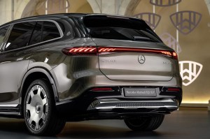 Mercedes-Maybach EQS 