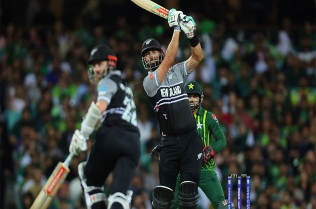 PAK vs NZ Daryl Mitchell