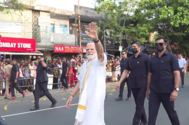 Kerala, Narendra Modi, Kochi News, Roadshow