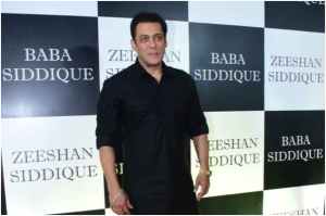 Salman Khan Baba Siddique iftar Party