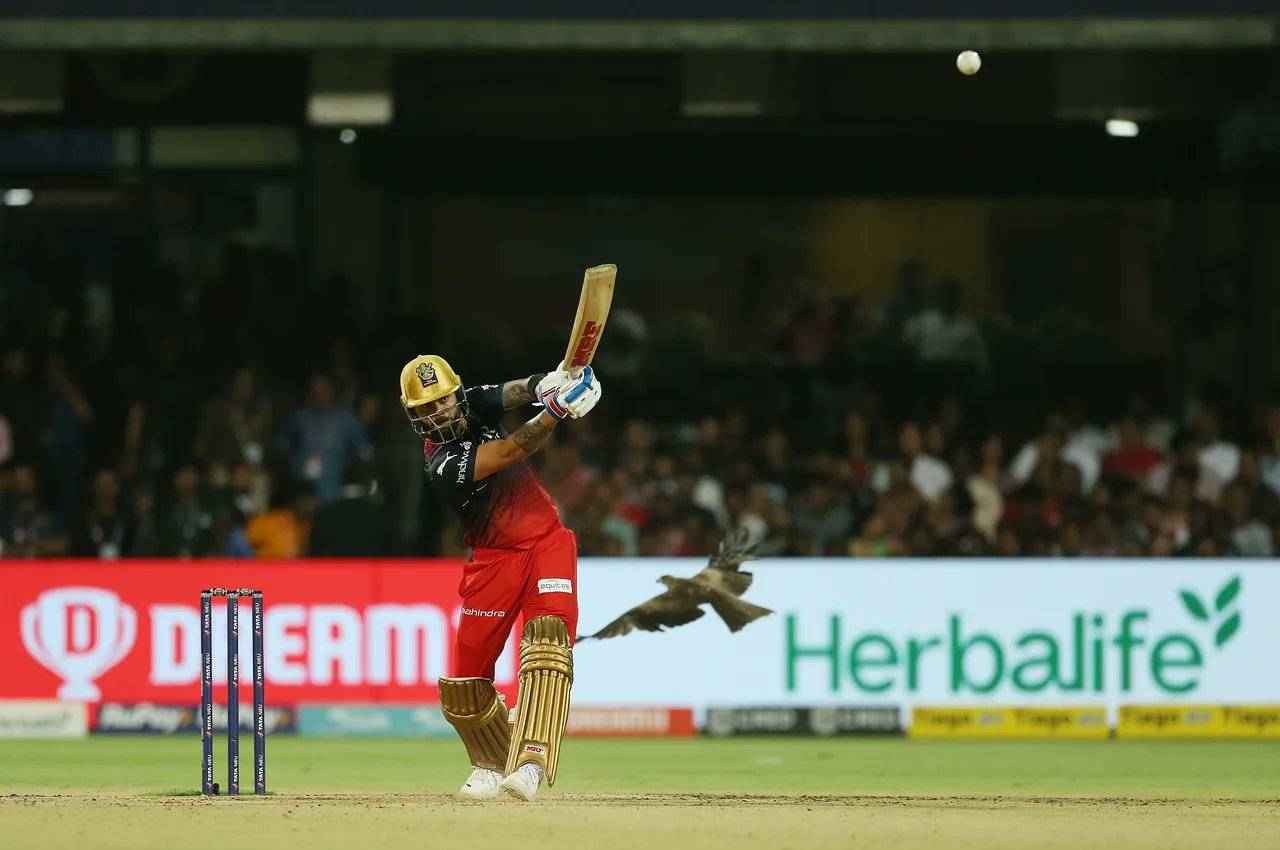 Simon Doull accuses Virat Kohli of slow batting