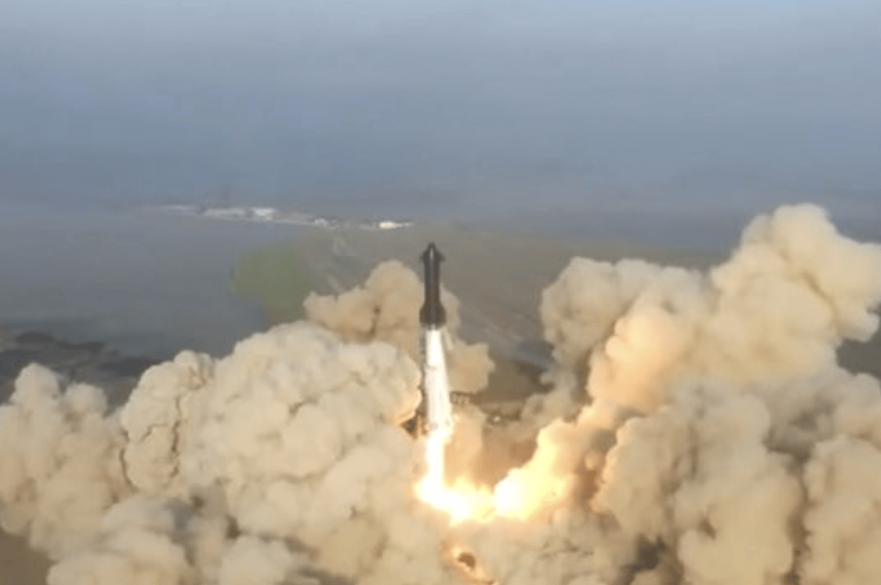 SpaceX Starship: लॉन्चिंग के बाद आसमान में फट गया दुनिया का सबसे शक्तिशाली रॉकेट, स्पेसएक्स का दूसरा प्रयास भी फेल