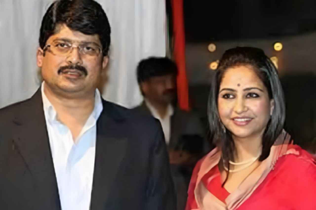 UP News: राजा भइया और पत्नी भानवी के बीच बढ़ा विवाद; दिल्ली के साकेत कोर्ट में तलाक की अर्जी पर सुनवाई कल