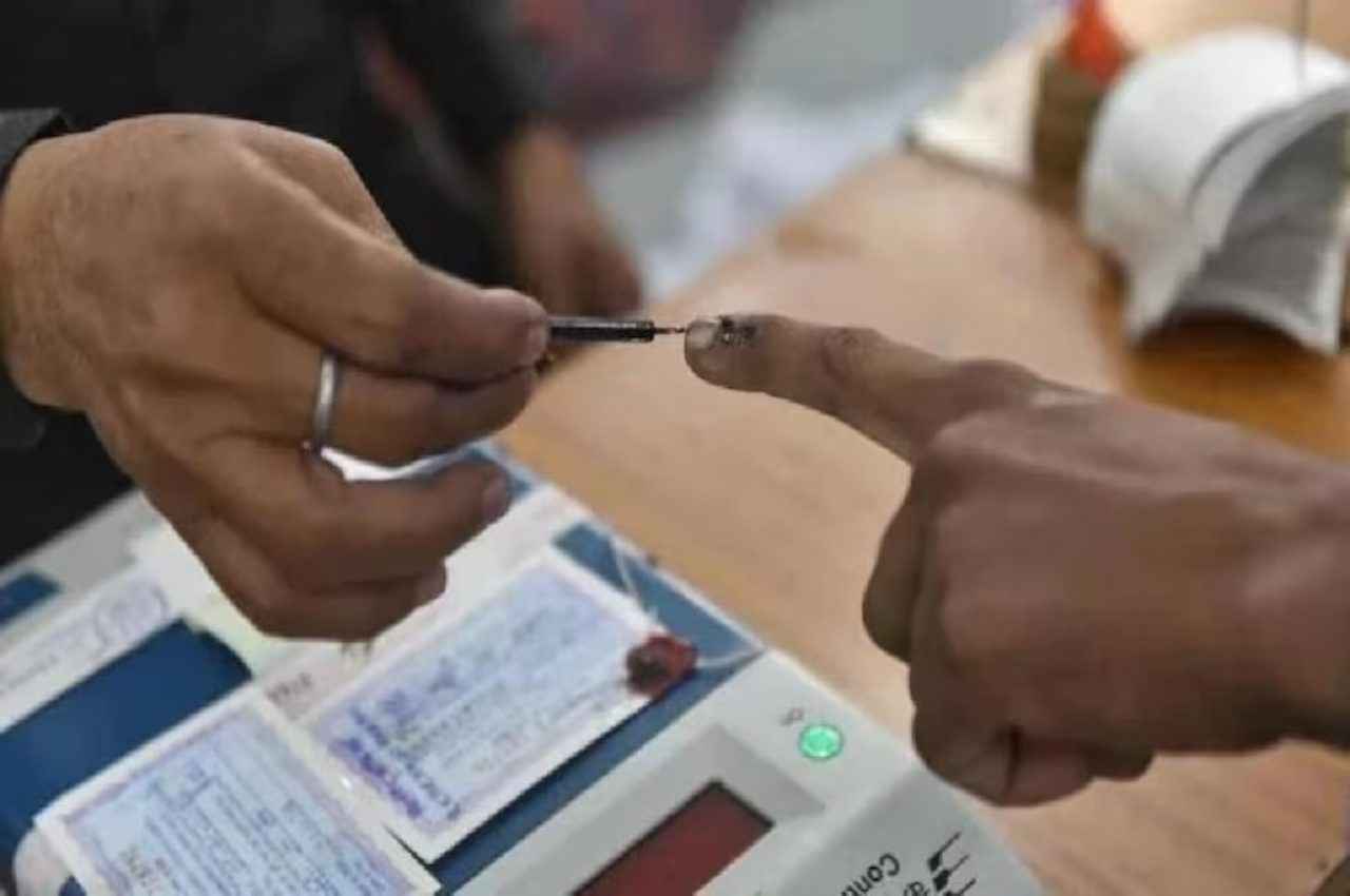 UP Nikay Chunav 2023: उत्तर प्रदेश में मतदान से पहले निर्विरोध चुने गए 86 उम्मीदवार, 4 मई को होगी पहले चरण की वोटिंग