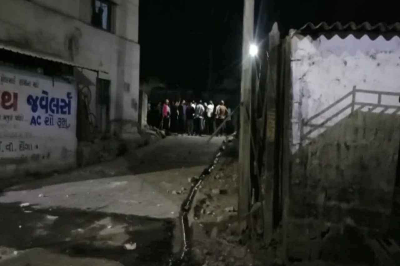 Una Heavy Police Force Deployed In Area After clash