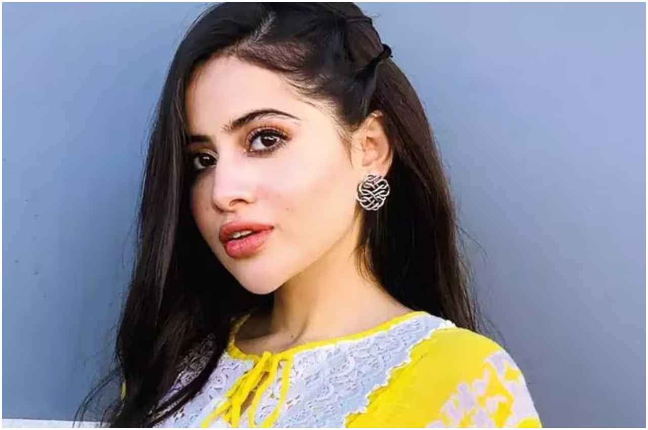 Uorfi Javed Gets Death Threat