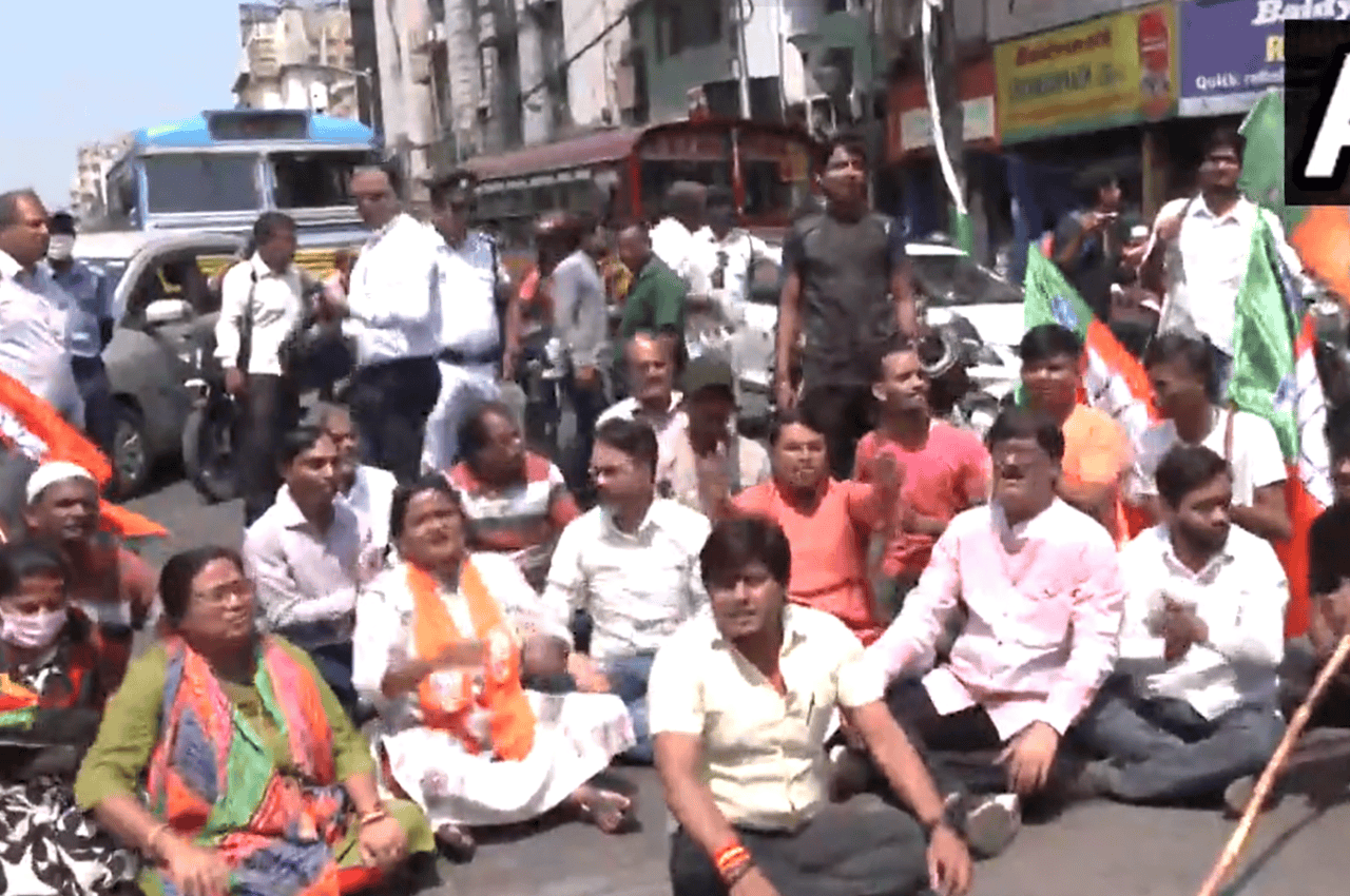 पश्चिम बंगाल हिंसा पर भाजपा ने TMC को घेरा, मजूमदार ने NIA जांच की उठाई मांग, ममता बनर्जी बोलीं- सेंट्रल फोर्स ने भड़काया दंगा