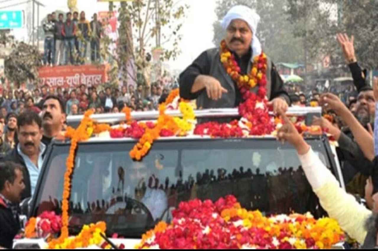 अतीक अहमद के पास थी VIP 786 रजिस्ट्रेशन नंबर वाली ये दमदार गाड़ी, अमेरिकी सेना भी करती है इस्तेमाल