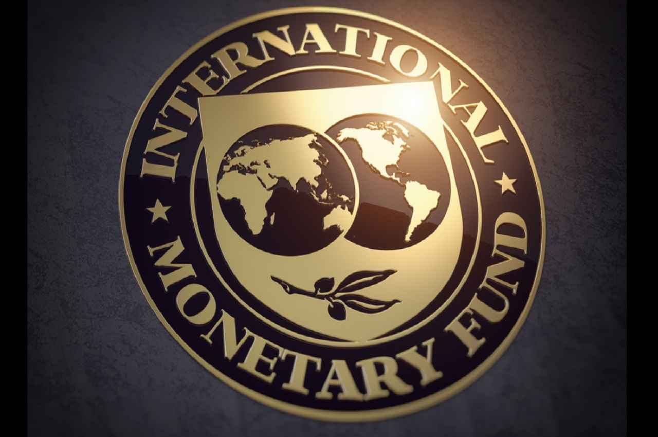 IMF ने भारत को सबसे तेजी से बढ़ती अर्थव्यवस्था बताया, इस वित्तीय वर्ष जताया 6% की वृद्धि का अनुमान