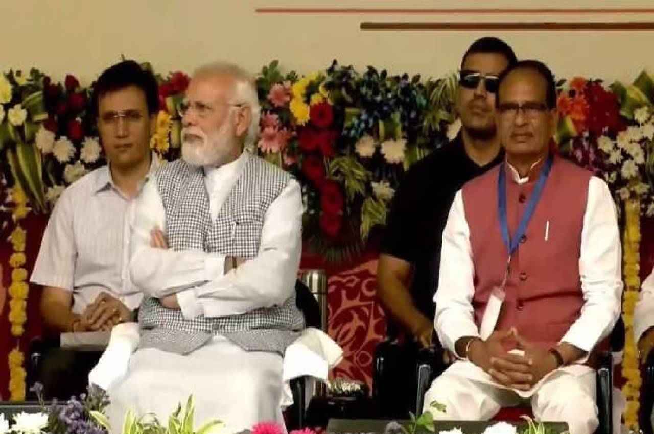 PM मोदी ने MP को दी कई सौगातें, कहा-छिंदवाड़ा के जिन लोगों पर भरोसा किया वो विकास के लिए उदासीन क्यों रहे