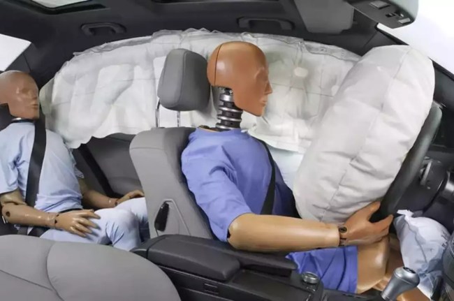 6 Airbags in Cars, car airbags, airbags,