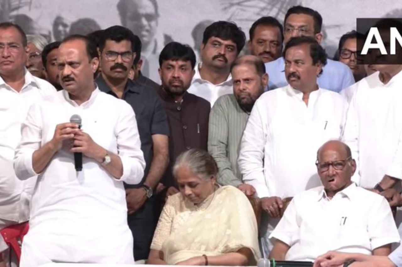 शरद पवार ने छोड़ा NCP का अध्यक्ष पद, अजित बोले- पवार साहब चाहते हैं कि नई पीढ़ी नेतृत्व करे