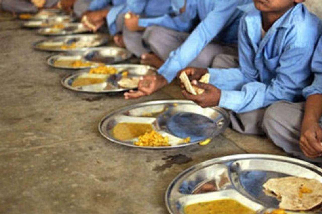 Bihar mid day meal, lizard found mdm, Bihar news, Saran news