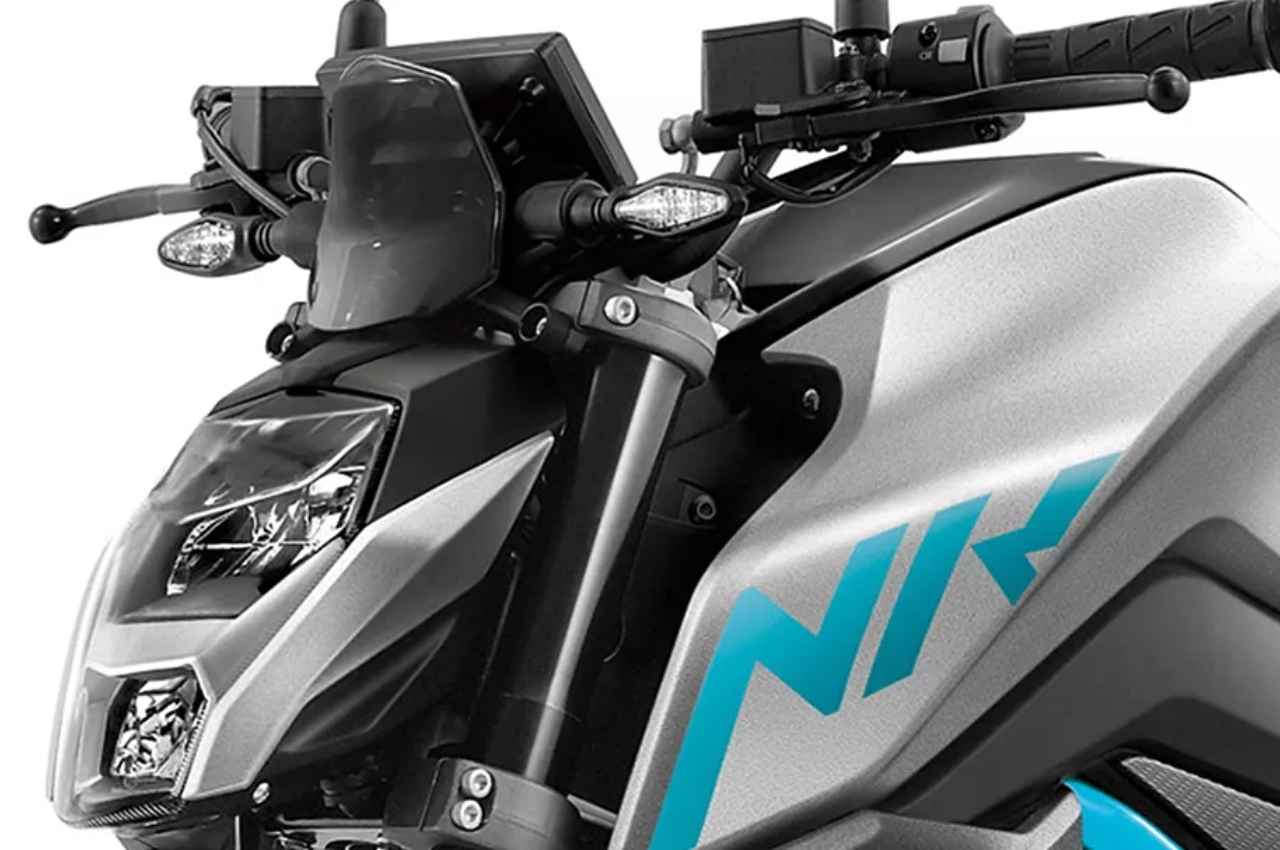 KTM और Honda के छूटे पसीने, 300 सीसी इंजन की यह दमदार बाइक देती है 33 kmpl की माइलेज, जानें कीमत