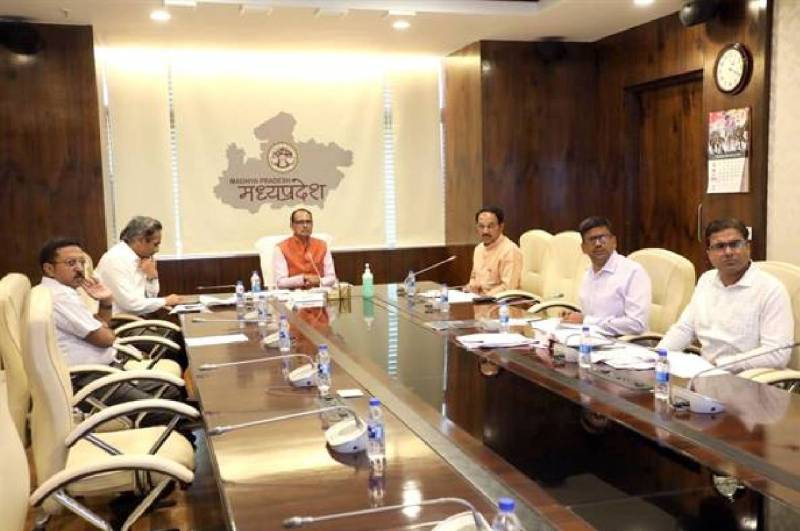 CM Shivraj metting