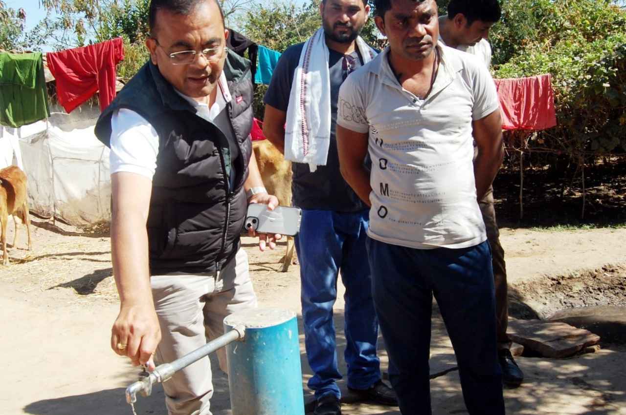 कवर्धा: वनांचल क्षेत्रों में पेयजल व्यवस्था बनाने पर विशेष जोर, जल जीवन मिशन के तहत लगाए जा रहे हैं हैंडपंप
