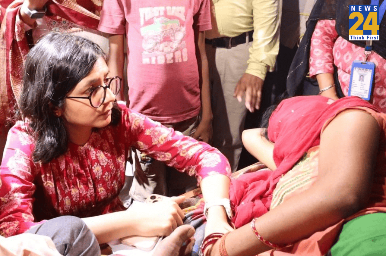 Delhi Street Murder: 'किसी ने नहीं बचाया, दिल्ली में सबको डर लगता है...', शाहबाद हत्याकांड पर बोलीं स्वाति मालीवाल