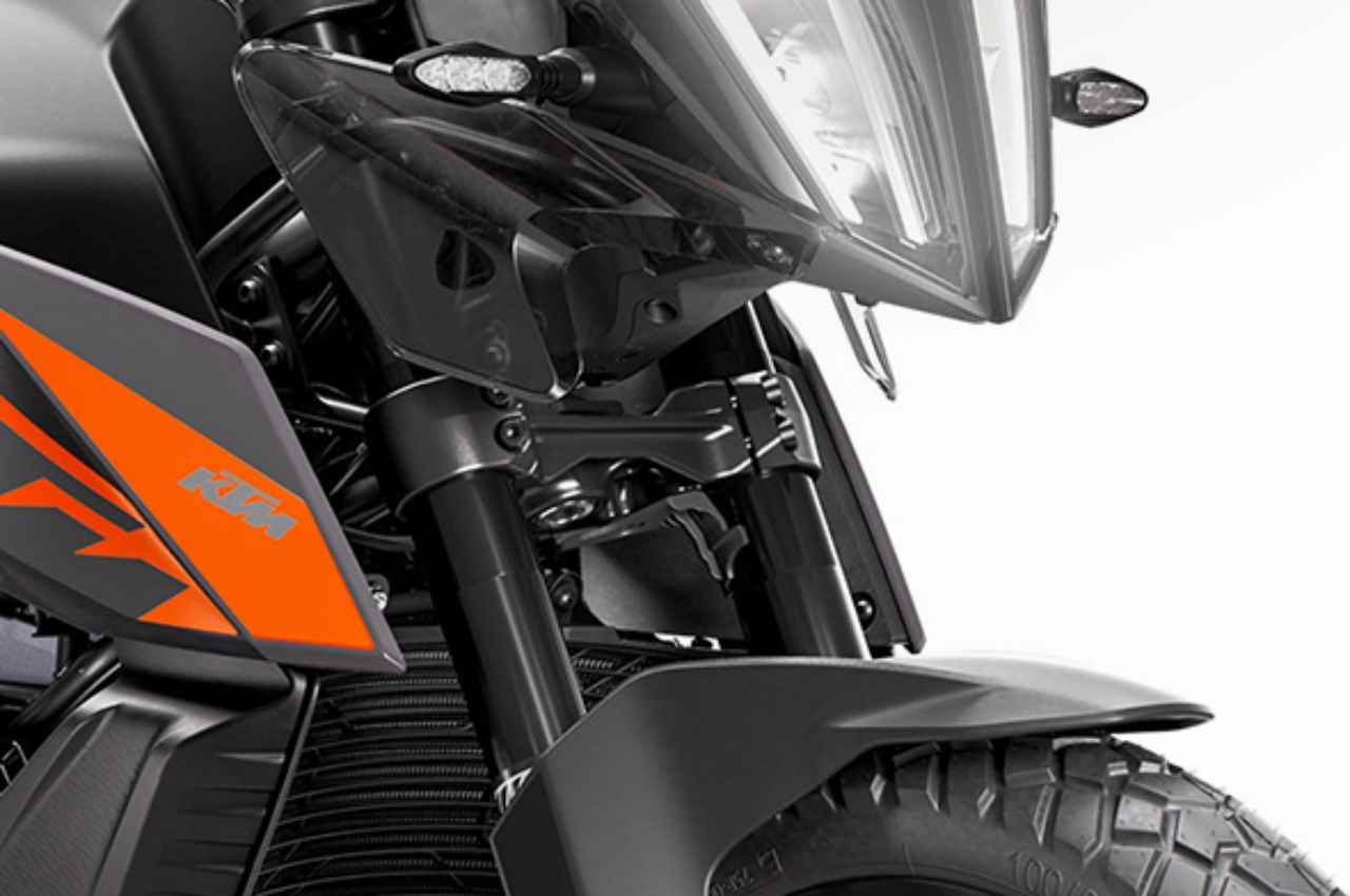 KTM 390 एडवेंचर लॉन्च, जब 19 इंच अलॉय व्हील के साथ सड़क पर दौड़ेगी ये धांसू बाइक, तो युवा देखते रह जाएंगे, जानें कीमत और माइलेज