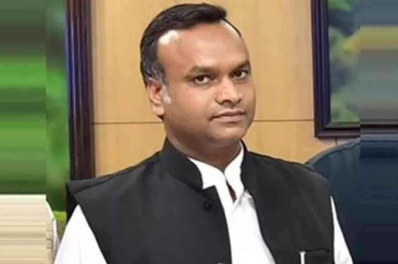 Karnataka Elections 2023 'अगर ऐसा नालायक बेटा होगा, तो फिर घर कैसे चलेगा', PM मोदी पर प्रियांक खड़गे का निशाना