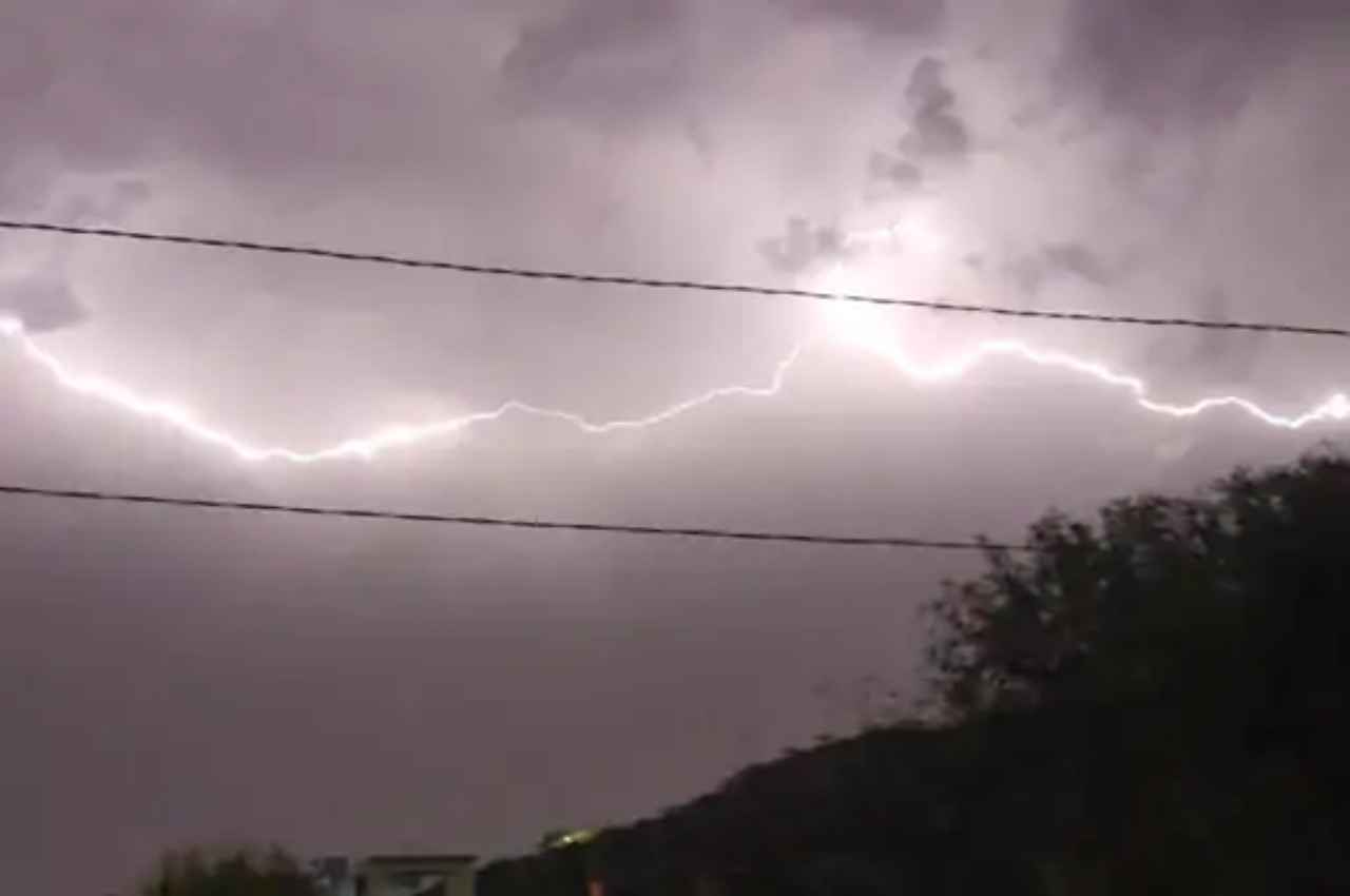 Rajasthan Weather Update: प्रदेश में जारी हुआ ऑरेंज अलर्ट, इन 13 जिलों में आंधी-बारिश की चेतावनी