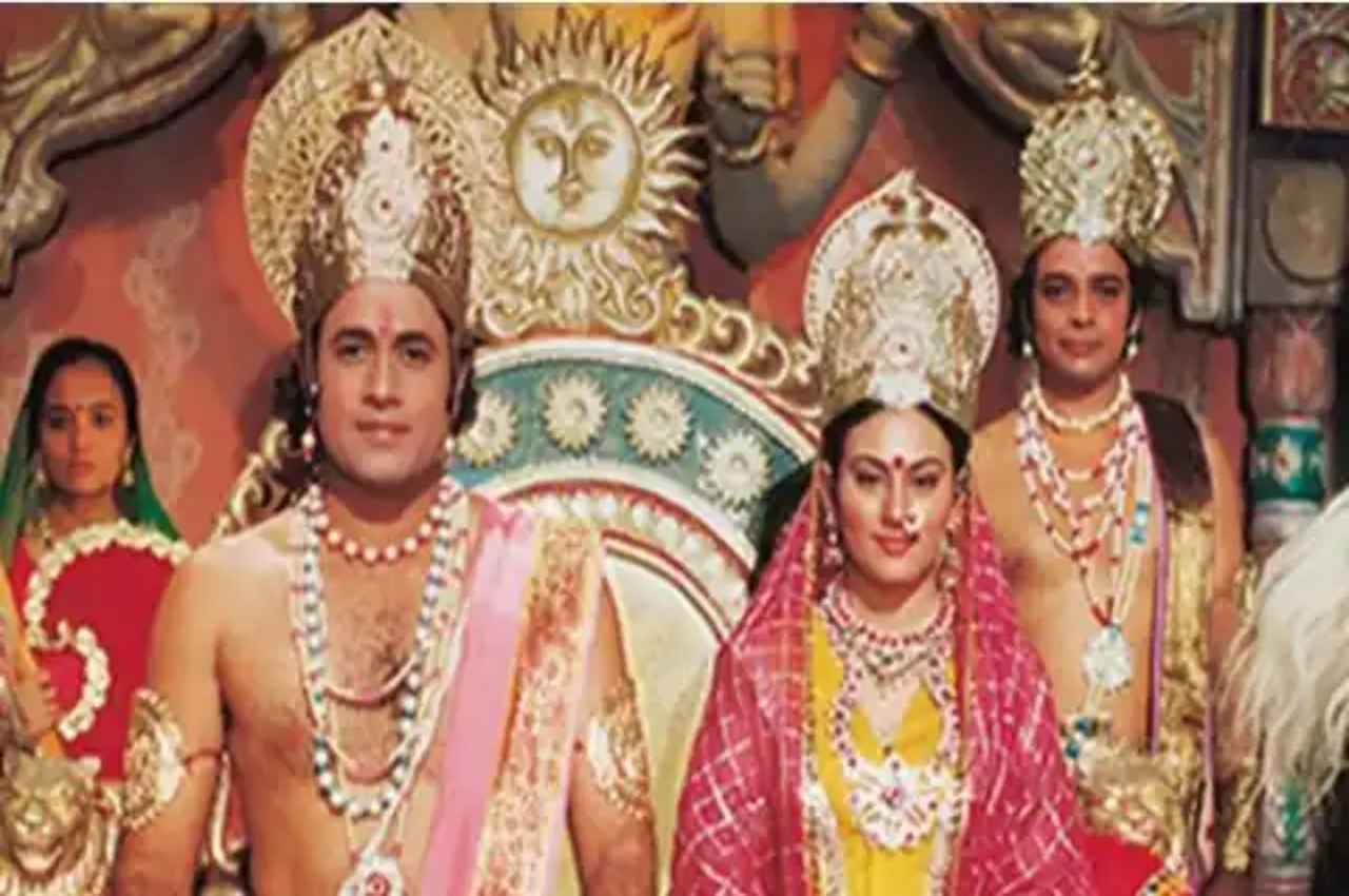 ये हैं रामानंद सागर की 'Ramayana' के किरदारों के रियल लाइफ पार्टनर, देखें तस्वीरें