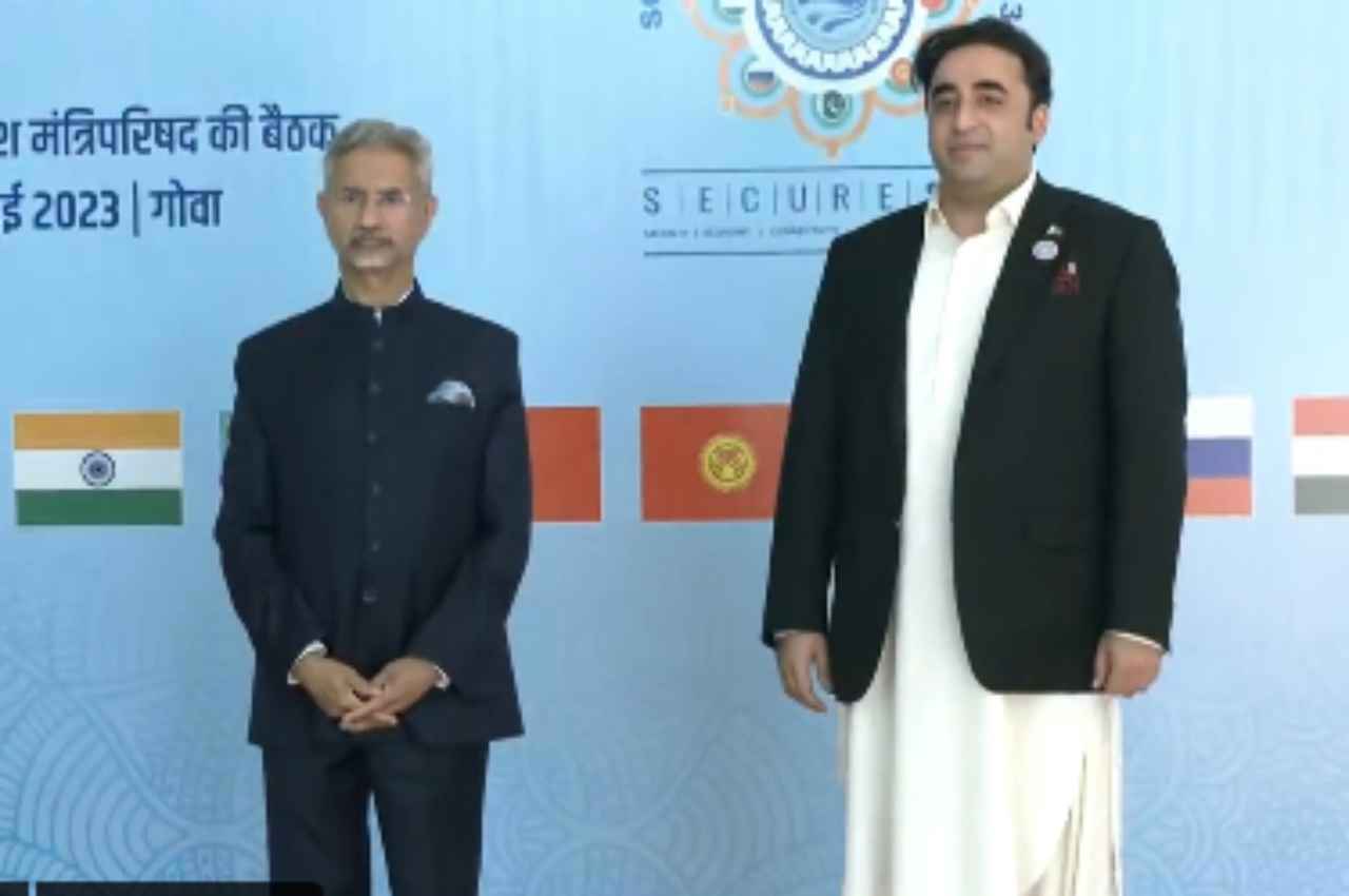 SCO Foreign Ministers Meet: एस जयशंकर ने किया बिलावल का स्वागत, आतंकवाद का उठाया मुद्दा