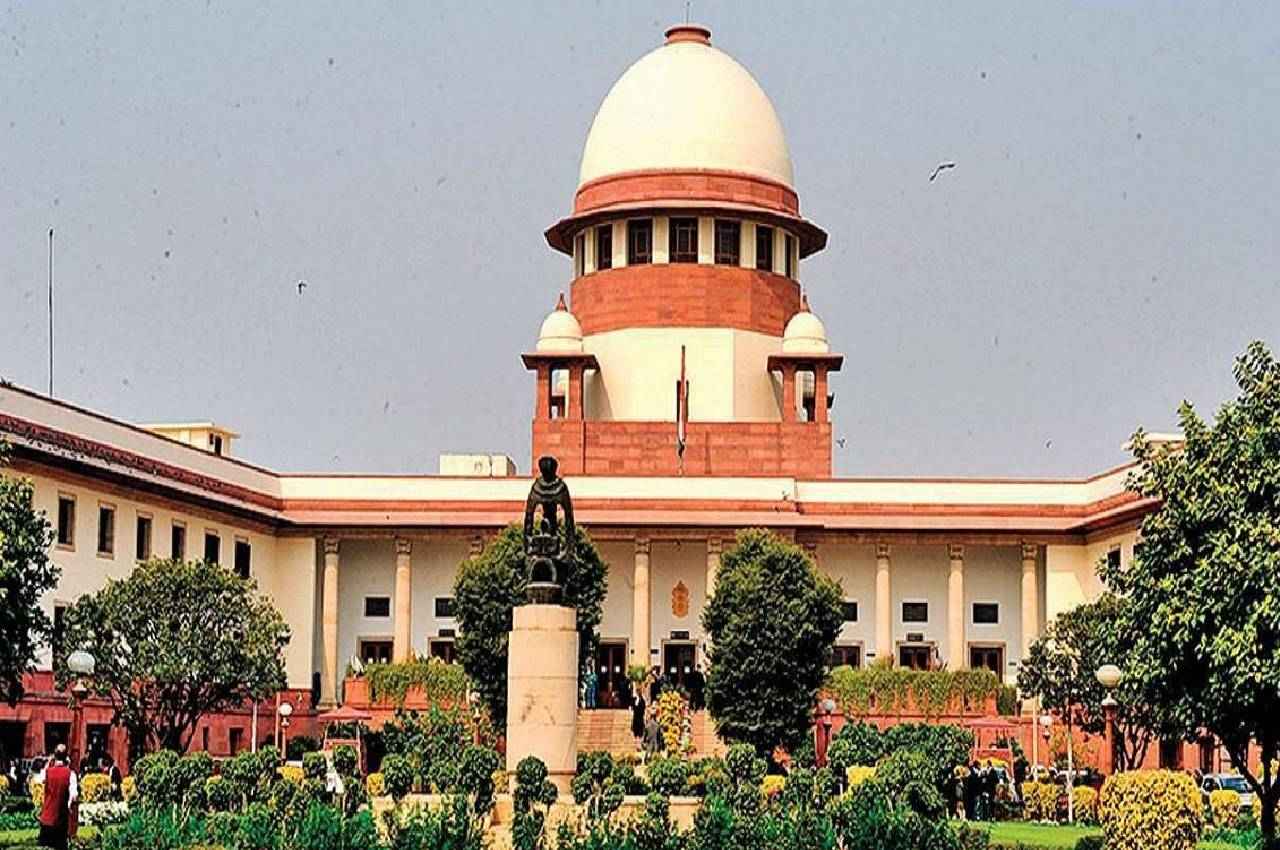 MP: नर्सिंग परीक्षाओं पर रोक लगी रहेगी, सुप्रीम कोर्ट ने बरकरार रखा हाईकोर्ट का निर्देश