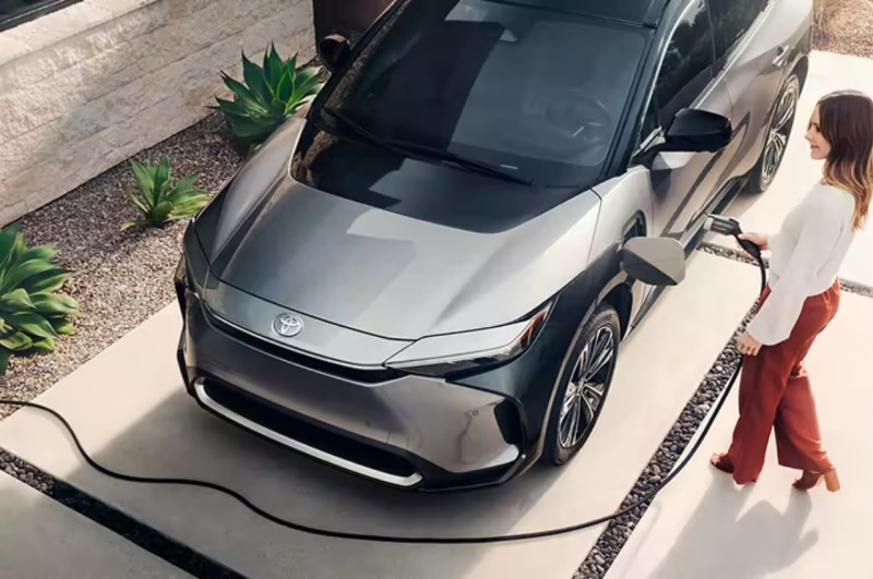 Toyota bZ4X price, Toyota bZ4X mileage, ev cars, ev cars under 70 lakhs