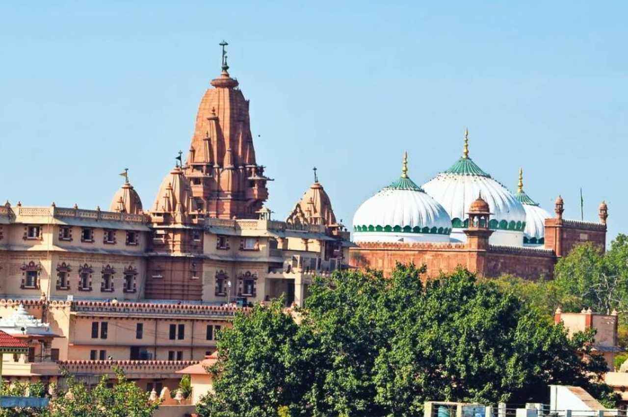 इलाहाबाद HC से वक्फ बोर्ड को झटका; श्रीकृष्ण जन्मस्थान-ईदगाह मामले में मथुरा कोर्ट ही करेगा नए सिरे से सुनवाई