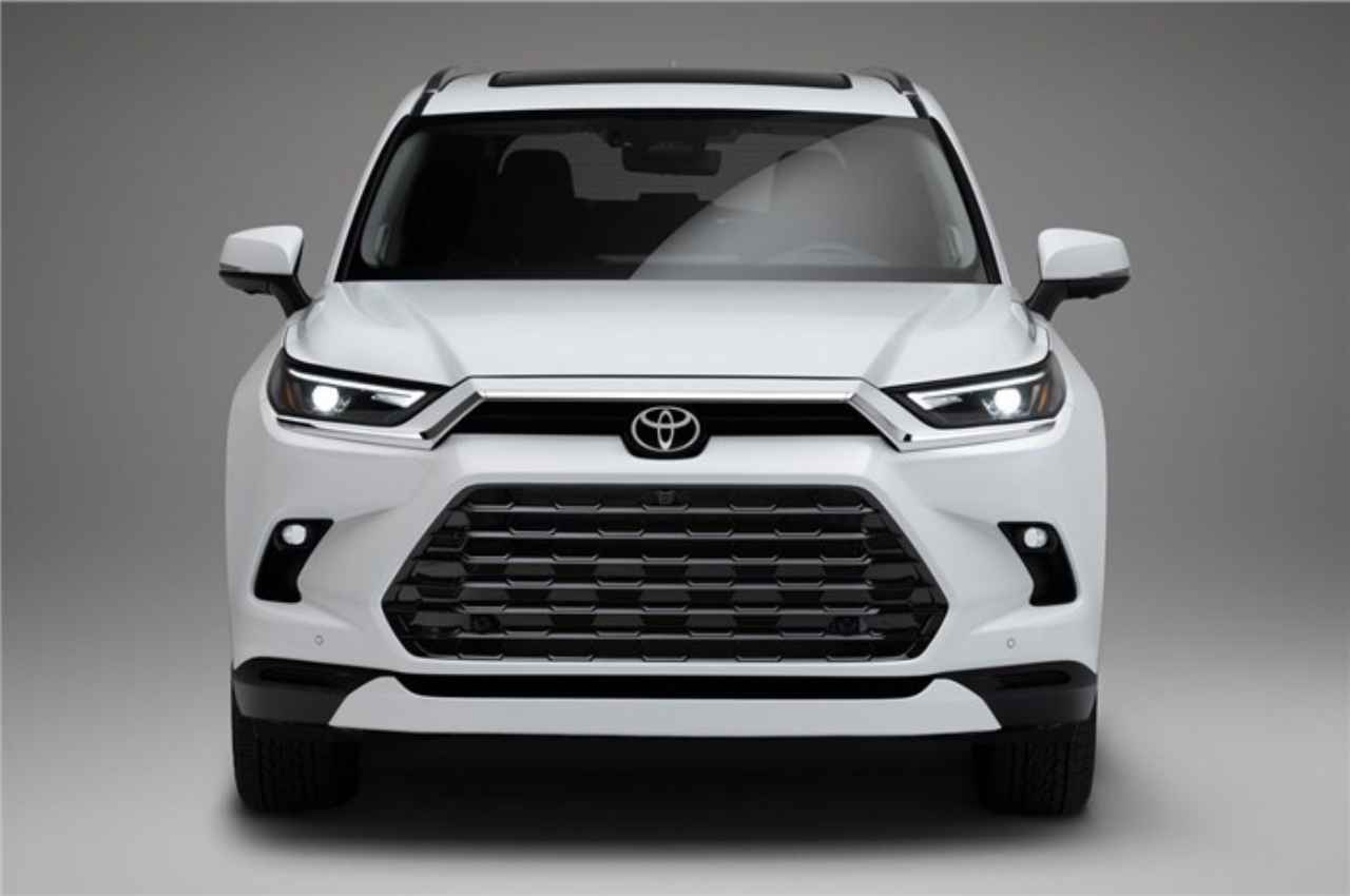 Toyota ने किया धमाका, 15 मई को लॉन्च होगी Urban Cruiser Icon