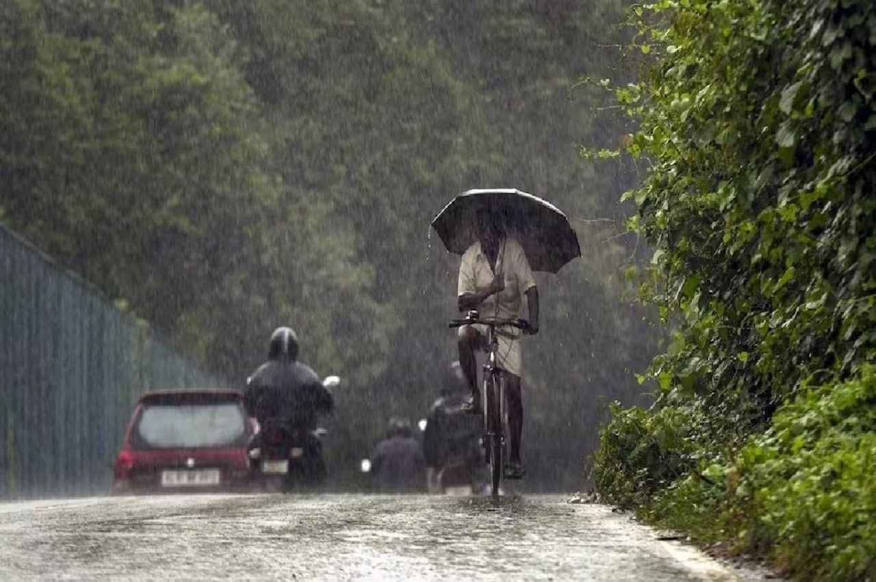 Uttarakhand Weather Update: केदारनाथ-बद्रीनाथ के बाद अब इन पहाड़ी जिलों के लिए जारी हुआ IMD का अलर्ट