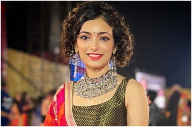 Vaibhavi Upadhyaya dies in car acciden