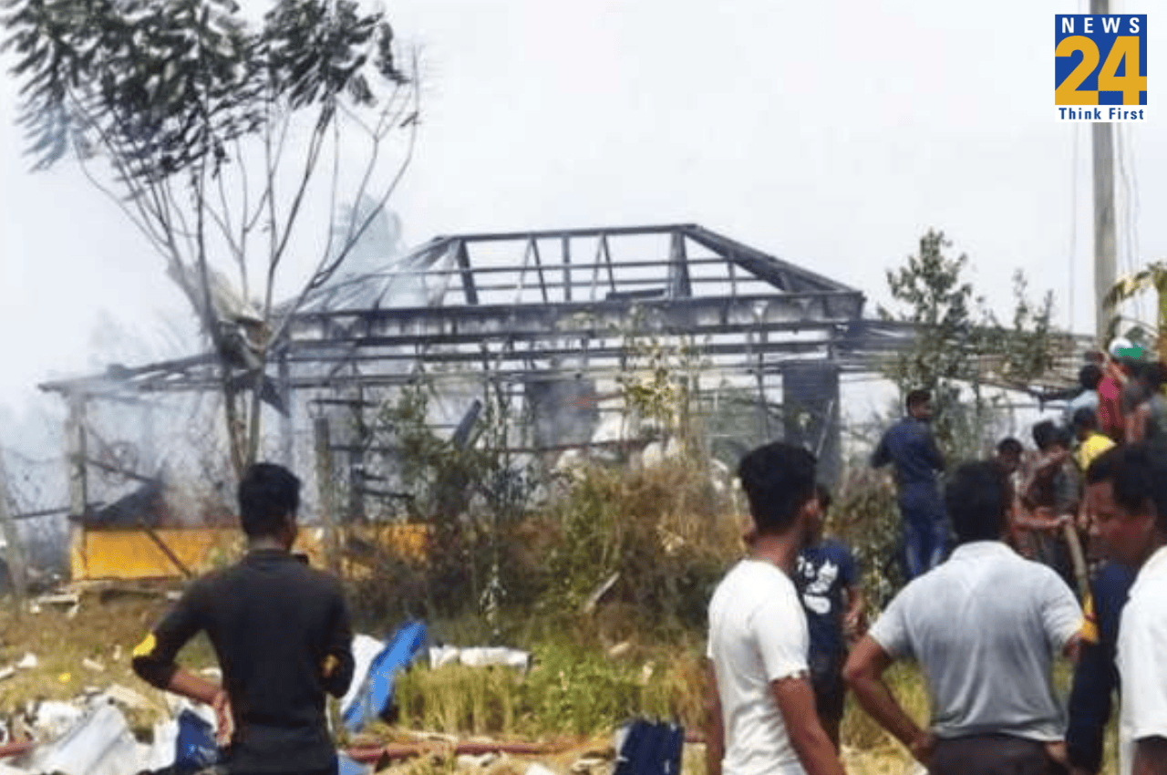 West Bengal Factory Explosion: पूर्वी मिदनापुर जिले में जोरदार धमाका, सात की मौत, बीजेपी ने सीएम ममता को घेरा