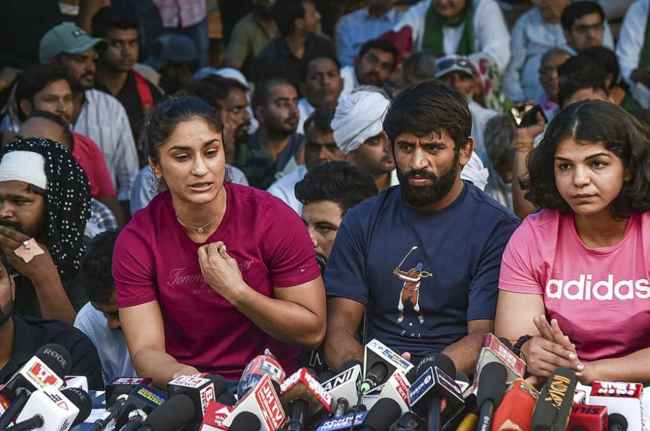 Wrestlers Protest Wrestlers Protest