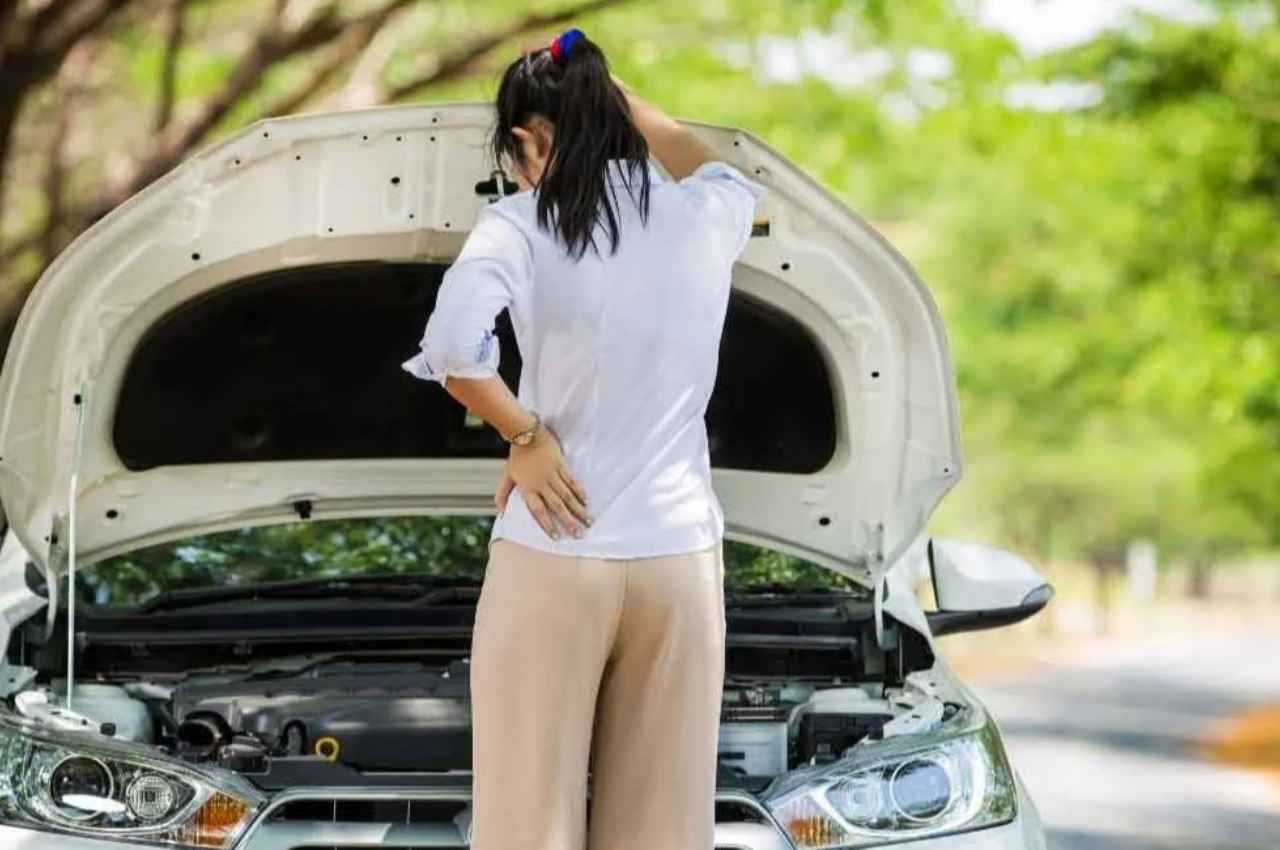 कार में करें हर माह यह चीज चेक, वरना चलती गाड़ी कभी भी हो जाएगी सीज, करने पड़ेंगे लाखों खर्च 