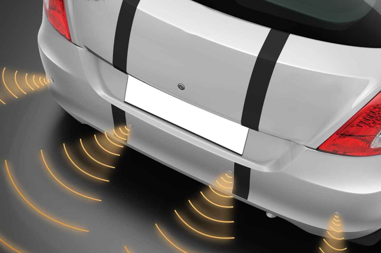 Cars Safety Features: कार में ADAS और ABS में क्या फर्क होता है? जानें फुल डिटेल