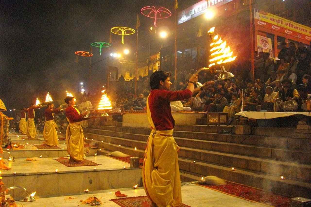 Ganga Dussehra: 30 मई को है गंगा दशहरा, इन उपायों से होगी नैय्या पार