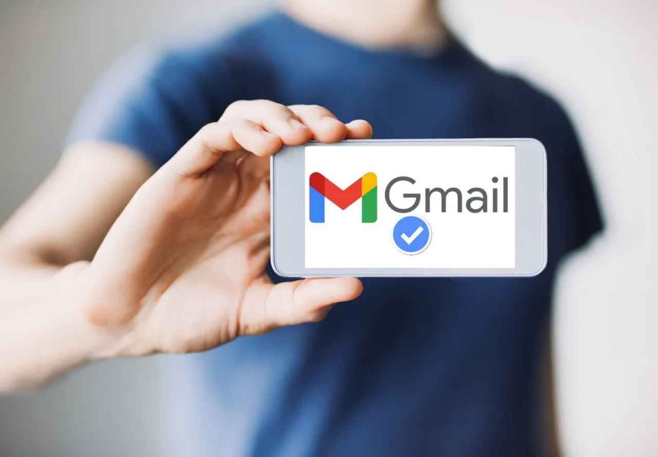 Twitter, Facebook के बाद अब Google पर भी आ गया ब्लू टिक, लगेगी स्पैम पर रोक!