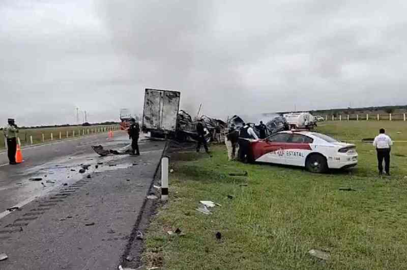 mexico accident, mexico news, mexico truck van accident