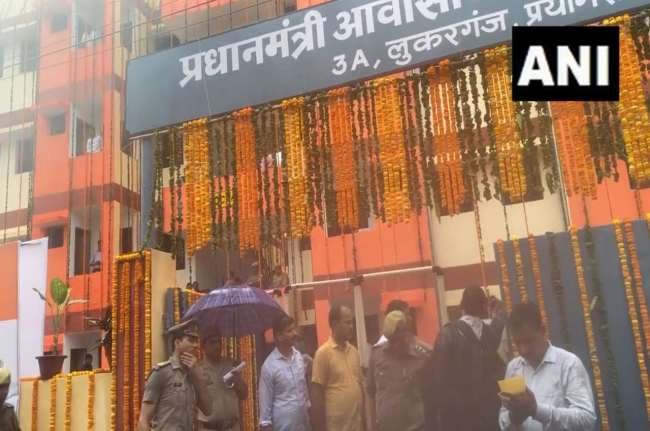 Atiq Ahmed, Prayagraj News, CM Yogi, UP News, Govt Flats